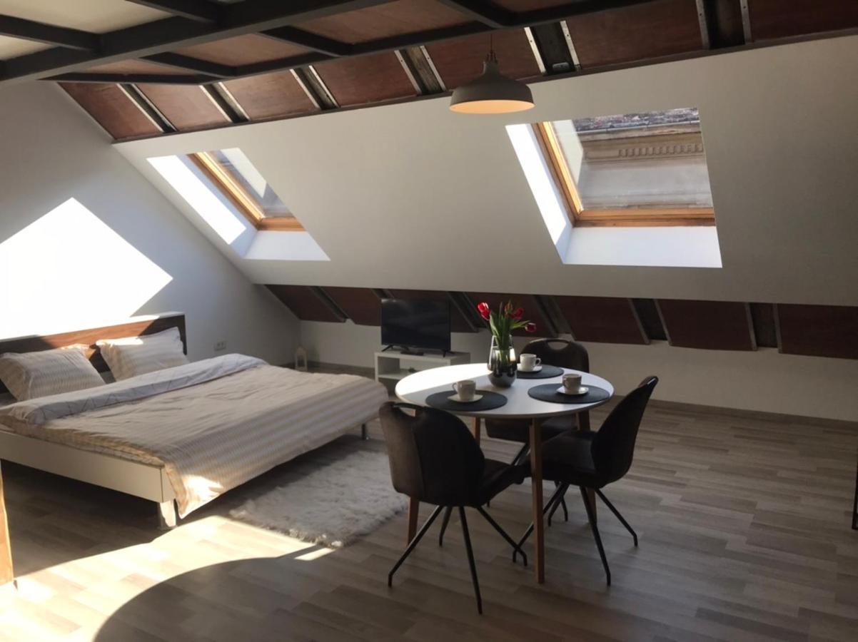 Savoya Nr2 Loft Studio Old City Center Self Check-In Workspace Timisoara Esterno foto